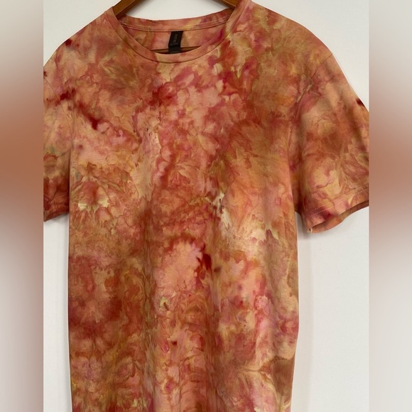 SIZZLING Sunset Ice Dyed T-Shirt GILDAN Handmade NEW Medium Orange Blend Unisex - Picture 4 of 11